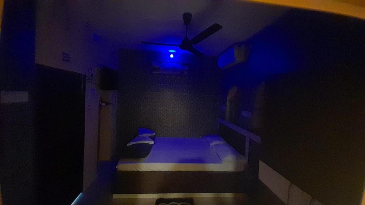 Ani'S Homestay Колката Екстер'єр фото